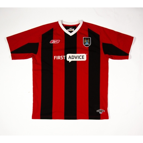 250 - MANCHESTER CITY FIRST ADVICE RED AND BLACK STRIPED SHIRT, 2002/03 (L)