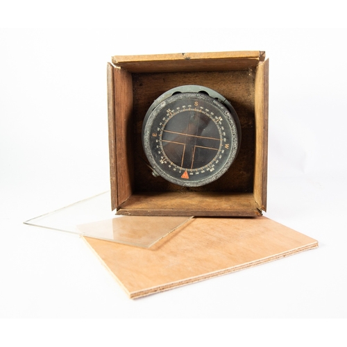 84A - COMPASS: WW2 RAF Type P.8 compass in oak transit case