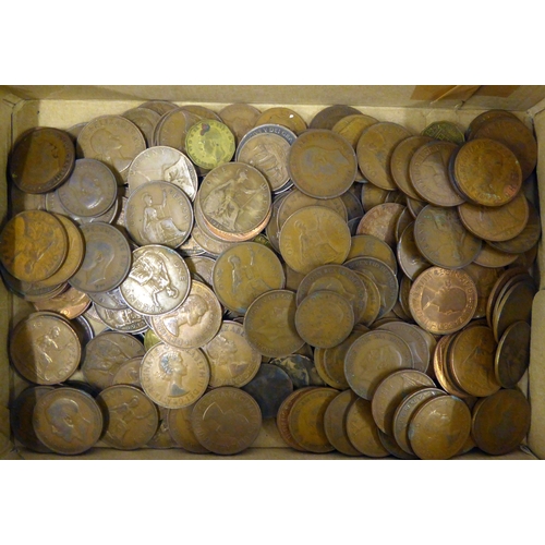 65 - SELECTION OF EARLY 20TH CENTURY AND LATER PRE-DECIMAL COPPER COINAGE in excess of 100 pieces and A S... 