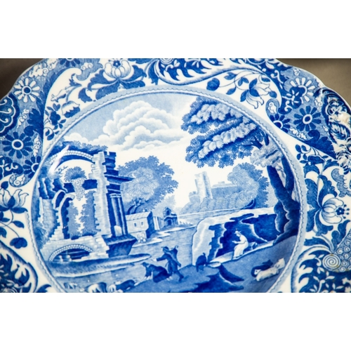 117 - SEVEN PIECES OF SPODE ITALIAN PATTERN BLUE AND WHITE POTTERY DINNER WARES, comprising: SERVING DISH,... 