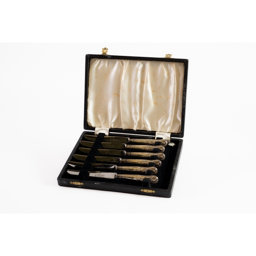 482 - CASED SET OF SIX AFTERNOON TEA KNIVES WITH FILLED SILVER KINGS PATTERN HANDLES