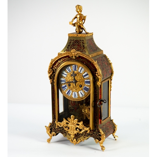 16 - EARLY TWENTIETH CENTURY AND LATER RED SHELL AND BRASS BOULLE WORK MANTLE OR BRACKET CLOCK, the twelv... 