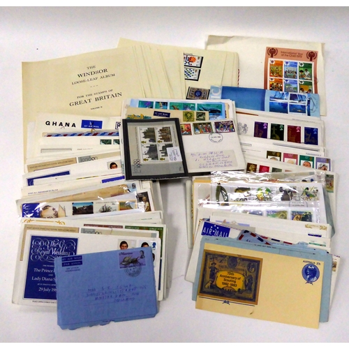 188 - STAMPS - SMALL CARDBOARD BOX CONTAINING FIRST DAY COVERS from GB, Australia and USA plus mint QEII