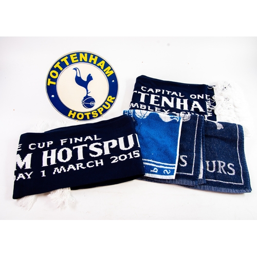 215 - TOTTENHAM HOTSPURS - VARIOUS MEMORABILIA, to include two miniature travel clocks; Carlin Cup Final m... 