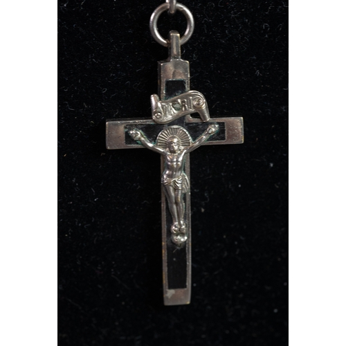 461 - SILVER FINE CHAIN NECKLACE AND WHITE METAL CRUCIFIX PENDANT with inset wooden panels; and a silver f... 