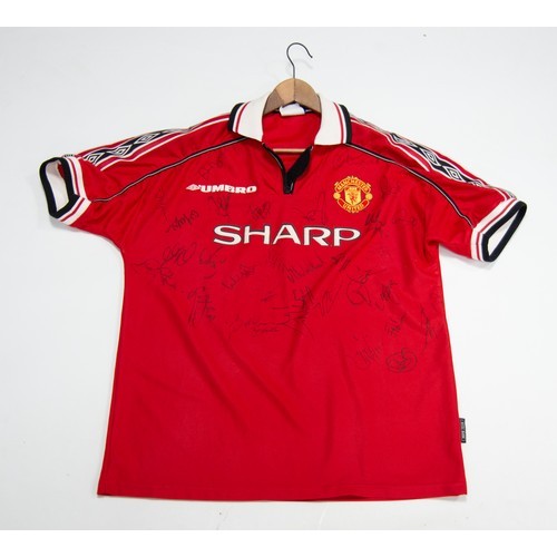 219 - SIGNED MANCHESTER UNITED SHIRT, red,  1999-00, Sharp, (home) (XL)