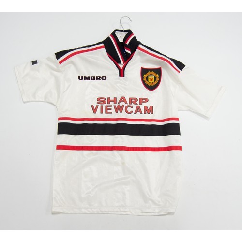 220 - MANCHESTER UNITED SHIRT, white, 1998-1999 (away) (medium)