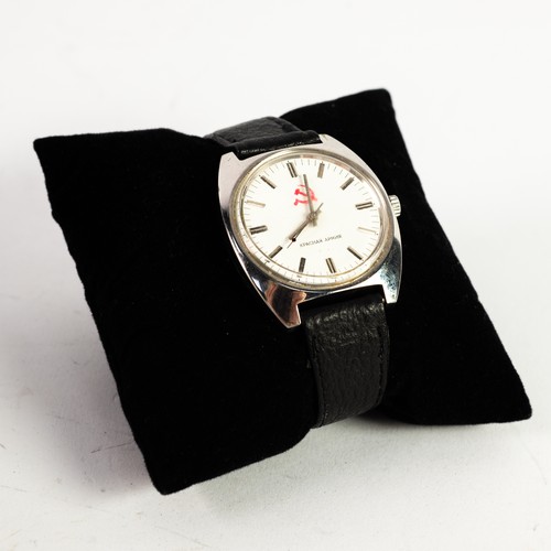 110 - SEIKO AUTOMATIC WRIST WATCH with 17 jewels movement, circular silvered dial with batons, date apertu... 