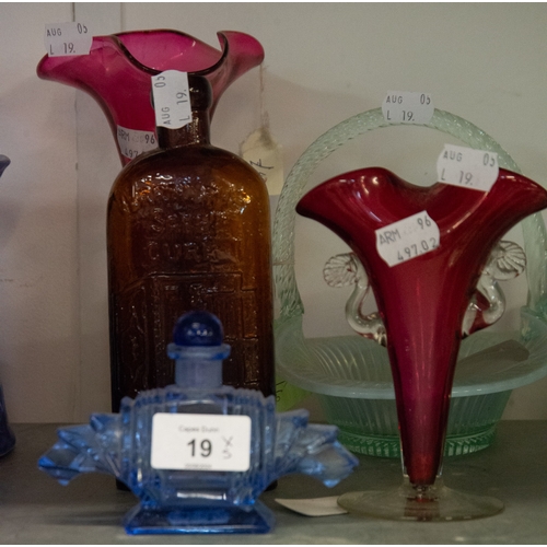 17 - BLUE ART DECO SCENT BOTTLE, VASELINE GLASS BASKET AND TWO GLASS TRUMPET EPERGNES (4) ... 