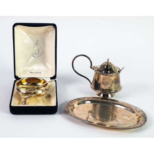 532 - SILVER CRUETS: A small disparate group of silver table cruet items, including a silver salt and spoo... 