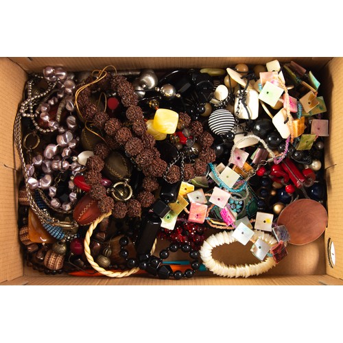 444 - GOOD SELECTION OF, MAINLY HANDCRAFTED, COSTUME JEWELLERY, predominantly necklaces, including black a... 