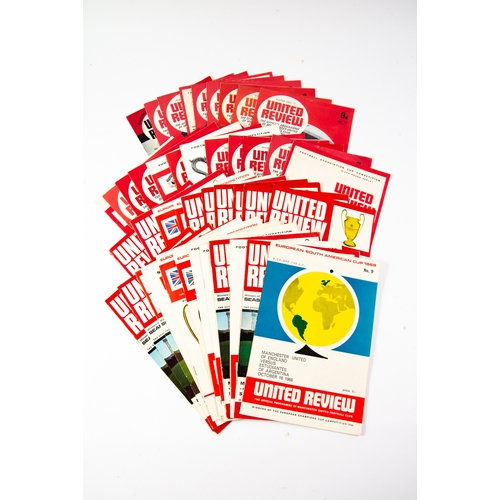 112 - 40 MANCHESTER UNITED HOME PROGRAMMES 1969/70, 1968/69