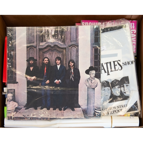 178 - BEATLES 'HEY JUDE' VINYL L P ON APPLE LABEL numbered SW-385, together with a selection of BEATLES re... 