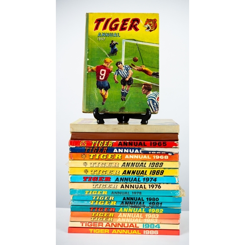 94 - EIGHTEEN TIGER ANNUALS by Amalgamated Press Ltd, viz, 1957 and 1959 (fair), 1961 (tape repair to spi... 