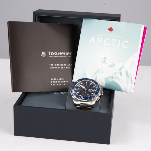 71 - TAG HEUER AQURACER CALIBRELLO CHRONOGRAPH WRISTWATCH, with automatic movement, blue striped dial, bl... 