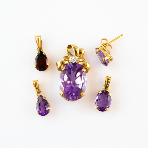 241 - 9ct GOLD AMETHYST PENDANT, EARRINGS AND TWO SMALL MATCHING DROP-PENDANTS (5)