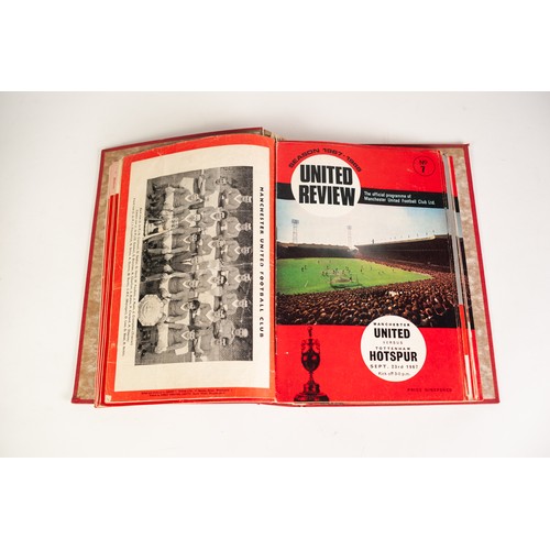 41 - TEN MANCHESTER UNITED REVIEW PRIGRAMME HOLDERS, SEASON 1960/61 TO 1979/70