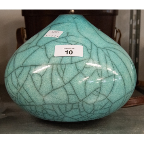 Lot 10        