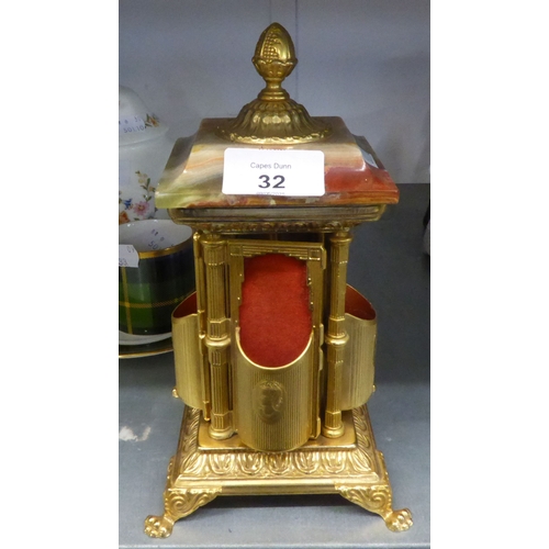 Lot 32        