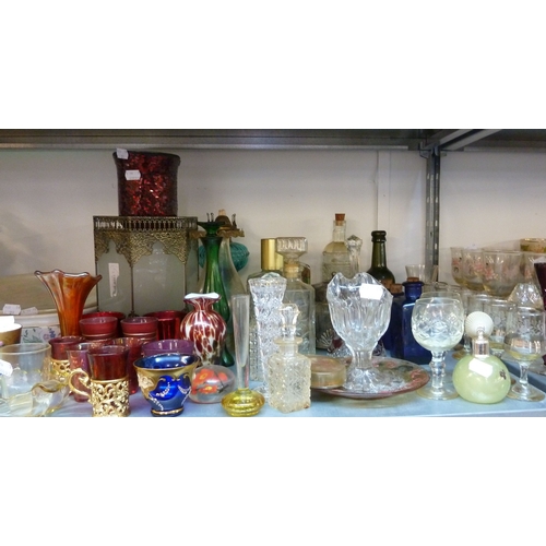 22 - A QUANTITY OF GLASSWARES TO INCLUDE - WINE GLASSES, SHERRY GLASSES, DECANTERS, JUGS, CANDLE HOLDERS,... 