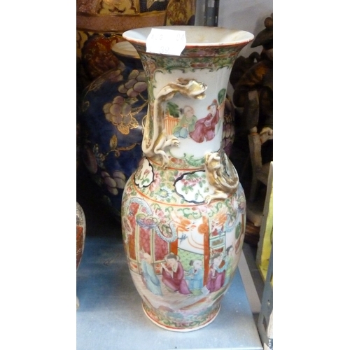 39 - A GROUP OF VASES - VARIOUS SIZES MOSTLY WITH CHINESE DECORATION, SIZES RANGING FROM 5