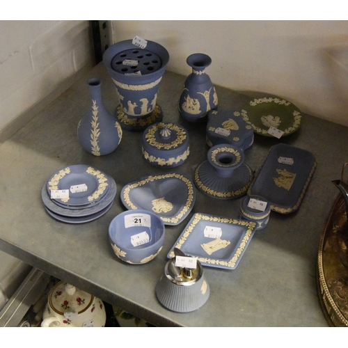 Lot 21        