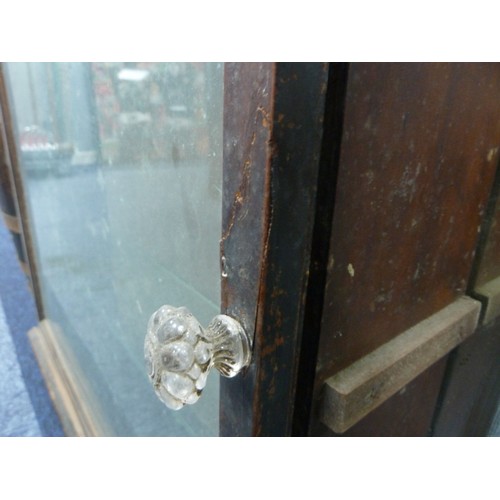 10 - LATE VICTORIAN CHEMIST SHOP DISPLAY CASE, the recessed arched top mirror inset section enamelled and... 