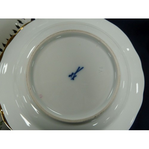 148 - THIRTY FOUR PIECE MODERN MEISSEN ‘PINK ROSE’ PATTERN PORCELAIN AFTERNOON TEA SERVICE FOR SIX PERSONS... 