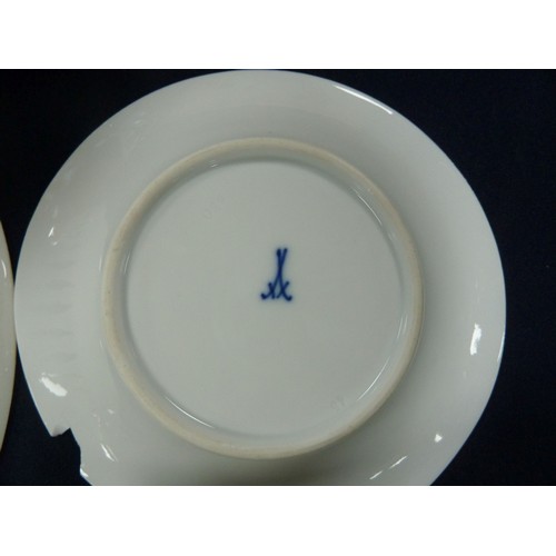 148 - THIRTY FOUR PIECE MODERN MEISSEN ‘PINK ROSE’ PATTERN PORCELAIN AFTERNOON TEA SERVICE FOR SIX PERSONS... 