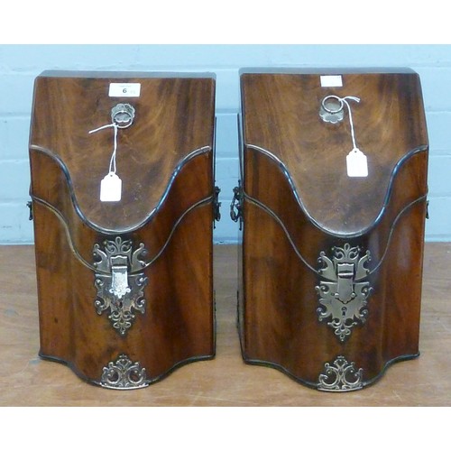 6 - GOOD PAIR OF GEORGE III SILVER MOUNTED MAHOGANY KNIFE CASES retaining the original green baise lined... 