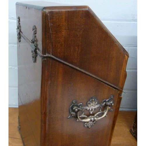 6 - GOOD PAIR OF GEORGE III SILVER MOUNTED MAHOGANY KNIFE CASES retaining the original green baise lined... 