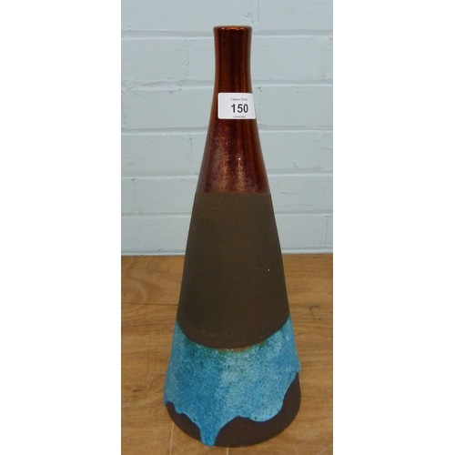 150 - VINTAGE ITALIAN STUDIO POTTERY VASE of CONICAL SHAPE with narrow neck, decorated in METALLIC LUSTRE,... 