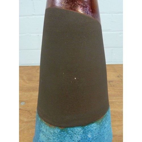 150 - VINTAGE ITALIAN STUDIO POTTERY VASE of CONICAL SHAPE with narrow neck, decorated in METALLIC LUSTRE,... 