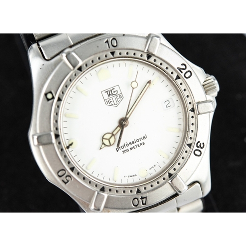 2 - GENT'S TAG HEUER 'PROFESSIONAL' SWISS QUARTZ MID-SIZED WRIAT WATCH, 200 metres water resistant, with... 