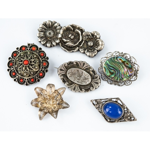 150 - CONTINENTAL SILVER FILIGREE TARG BROOCH/PENDANT set with coral beads (935 mark); VICTORIAN SILVER EN... 