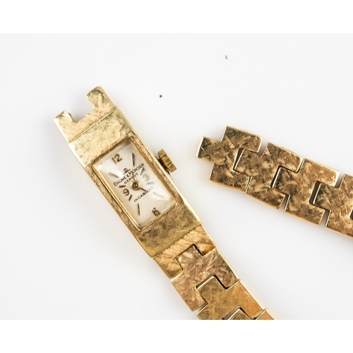 9 - BAUME & MERCIER, GENEVE, LADY'S 14k GOLD BRACELET WATCH with incabloc mechanical movement, small... 