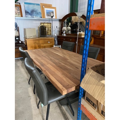 30 - Matching table & 4 chairs and sideboard  
Table: H76cm, W190cm, L103cm approx  
Sideboard: H75cm, D4... 