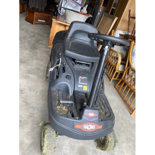 31 - Rider Autoporte Thermique/Ride-on Lawn Mower (RAC62PR-3)