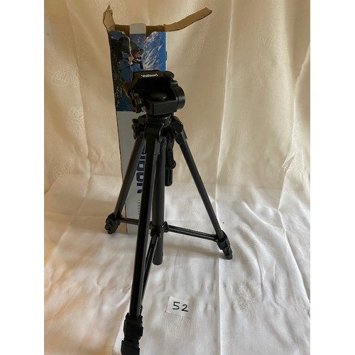 52 - Velbon DF-41 Tripod