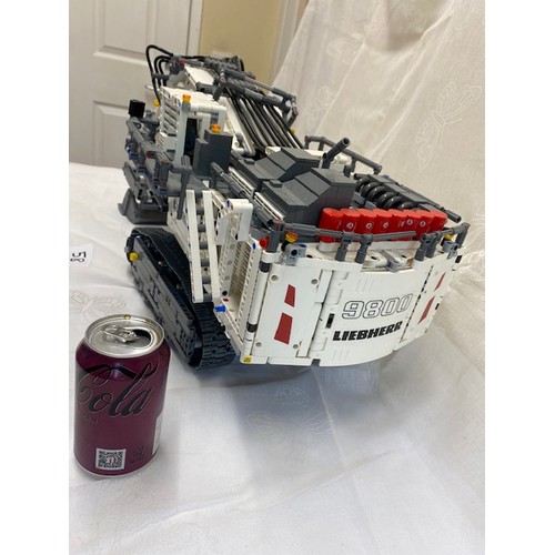 58 - Lego 9890 Liebherr