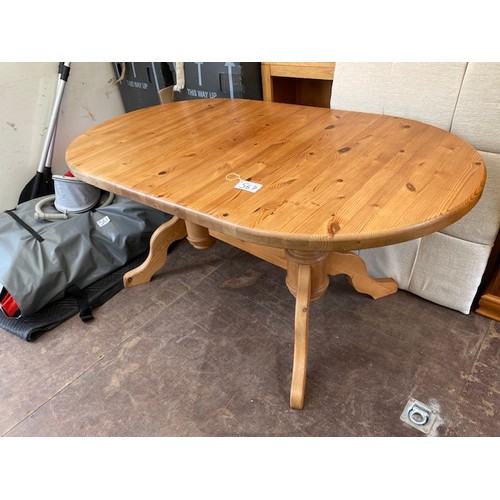 567 - Pine Extendable Table