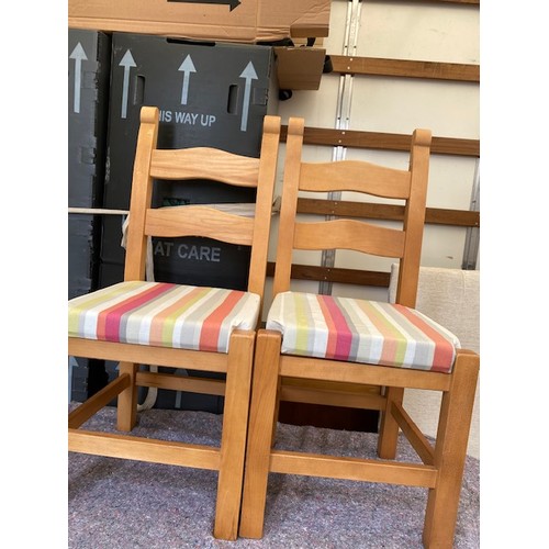 568 - 4 x Pine Chairs