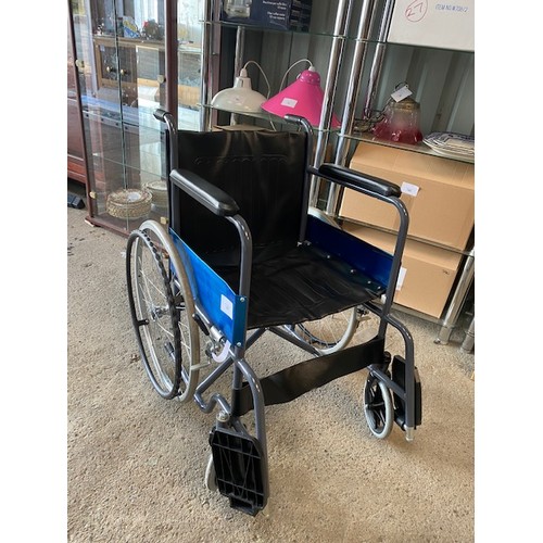 187 - Self-Propelled, Folding, Lightweight Wheel Chair – Easy to use Armrest & footrest brake -Like new co... 