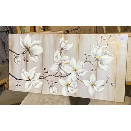 110 - Flower Canvas - Section S5