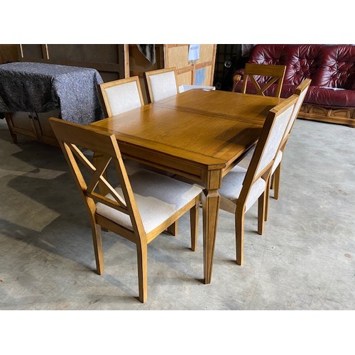 114 - Sophia 7-6 / 6/8 Extension table with 6 x chairs - Section S10