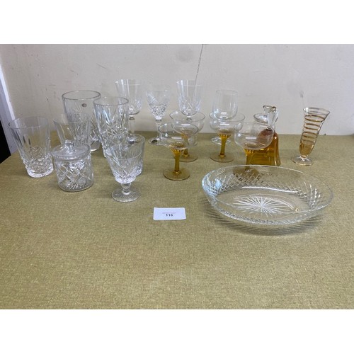 116 - Collection of various glass items including: 
A Vintage set of Amber Yellow Twisted Glasses
Various ... 