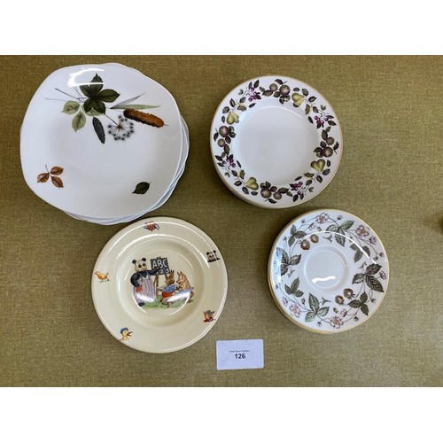 126 - Selection of Vintage Ceramic plates - Section S4