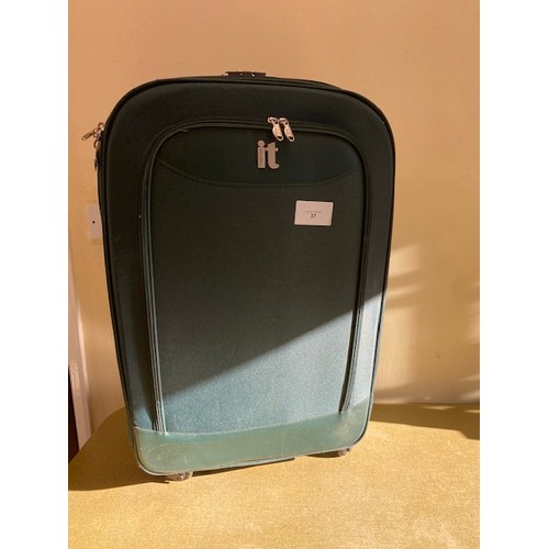 37 - IT Green large suitcase + grey holdall bag - Section S9