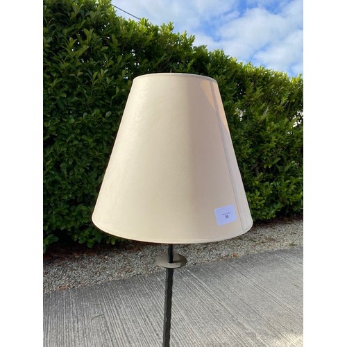 56 - Freestanding Lamp - Section S6