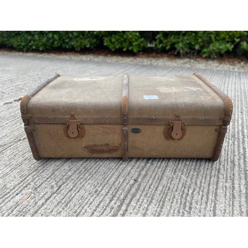 77 - Vintage Trunk - Section S2